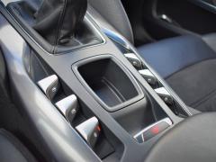 https://www.autoroyal.es/media/com_expautospro/images/big/turismos_todo_terrenos_y_furgonetas_citroen_ds5_615d86e76d7d2.JPG