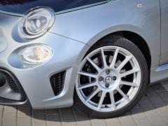 https://www.autoroyal.es/media/com_expautospro/images/big/turismos_todo_terrenos_y_furgonetas_fiat_abarth_64593b583afed.JPG