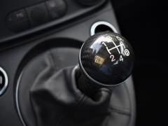 https://www.autoroyal.es/media/com_expautospro/images/big/turismos_todo_terrenos_y_furgonetas_fiat_abarth_64593b6a2eb0d.JPG