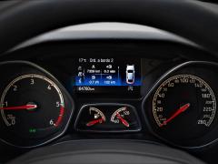 https://www.autoroyal.es/media/com_expautospro/images/big/turismos_todo_terrenos_y_furgonetas_ford_focus_5f6f2c024c456.JPG