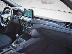 https://www.autoroyal.es/media/com_expautospro/images/big/turismos_todo_terrenos_y_furgonetas_ford_focus_63c6d0d254183.JPG