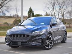 https://www.autoroyal.es/media/com_expautospro/images/big/turismos_todo_terrenos_y_furgonetas_ford_focus_63d7ec123d483.JPG