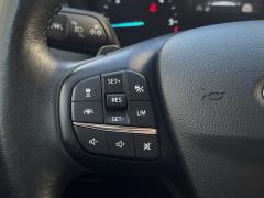 https://www.autoroyal.es/media/com_expautospro/images/big/turismos_todo_terrenos_y_furgonetas_ford_focus_64e9d5e9e4a0e.JPEG