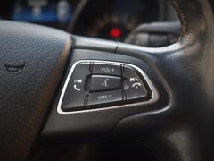 https://www.autoroyal.es/media/com_expautospro/images/big/turismos_todo_terrenos_y_furgonetas_ford_focus_6509d952ec2d1.JPG