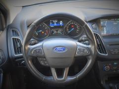 https://www.autoroyal.es/media/com_expautospro/images/big/turismos_todo_terrenos_y_furgonetas_ford_focus_6509d95c50d96.JPG