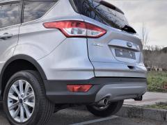https://www.autoroyal.es/media/com_expautospro/images/big/turismos_todo_terrenos_y_furgonetas_ford_kuga_5e297002ebaff.JPG