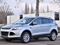 https://www.autoroyal.es/media/com_expautospro/images/big/turismos_todo_terrenos_y_furgonetas_ford_kuga_5e2970170d41d.JPG