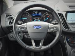https://www.autoroyal.es/media/com_expautospro/images/big/turismos_todo_terrenos_y_furgonetas_ford_kuga_61a766feaf5f7.JPG