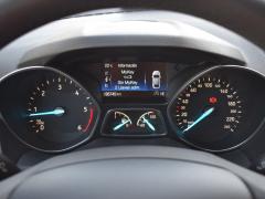 https://www.autoroyal.es/media/com_expautospro/images/big/turismos_todo_terrenos_y_furgonetas_ford_kuga_62d971dd274aa.JPG