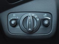 https://www.autoroyal.es/media/com_expautospro/images/big/turismos_todo_terrenos_y_furgonetas_ford_kuga_62d971e51b821.JPG