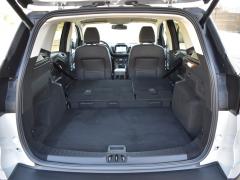 https://www.autoroyal.es/media/com_expautospro/images/big/turismos_todo_terrenos_y_furgonetas_ford_kuga_62d971ec3808b.JPG