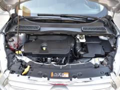 https://www.autoroyal.es/media/com_expautospro/images/big/turismos_todo_terrenos_y_furgonetas_ford_kuga_62d971ec386c2.JPG