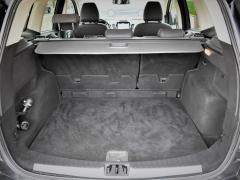 https://www.autoroyal.es/media/com_expautospro/images/big/turismos_todo_terrenos_y_furgonetas_ford_kuga_6380f7fa6ae13.JPG