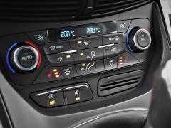 https://www.autoroyal.es/media/com_expautospro/images/big/turismos_todo_terrenos_y_furgonetas_ford_kuga_6380f7ff237fa.JPG