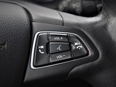 https://www.autoroyal.es/media/com_expautospro/images/big/turismos_todo_terrenos_y_furgonetas_ford_kuga_6380f803c077f.JPG