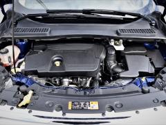 https://www.autoroyal.es/media/com_expautospro/images/big/turismos_todo_terrenos_y_furgonetas_ford_kuga_641060c06f770.JPG