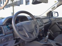 https://www.autoroyal.es/media/com_expautospro/images/big/turismos_todo_terrenos_y_furgonetas_ford_ranger_69ba8a91b41ea.JPG