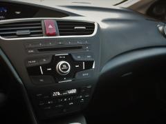 https://www.autoroyal.es/media/com_expautospro/images/big/turismos_todo_terrenos_y_furgonetas_honda_civic_61a507e1332d6.JPG