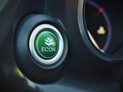 https://www.autoroyal.es/media/com_expautospro/images/big/turismos_todo_terrenos_y_furgonetas_honda_civic_61a507e40832b.JPG