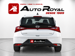 https://www.autoroyal.es/media/com_expautospro/images/big/turismos_todo_terrenos_y_furgonetas_hyundai_i20_6ab656945d1ae.png