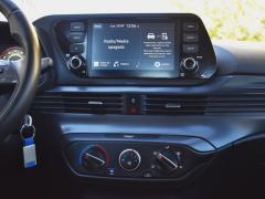 https://www.autoroyal.es/media/com_expautospro/images/big/turismos_todo_terrenos_y_furgonetas_hyundai_i20_6ab65698861a6.JPG