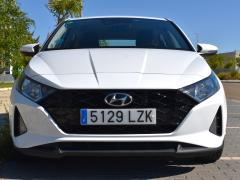 https://www.autoroyal.es/media/com_expautospro/images/big/turismos_todo_terrenos_y_furgonetas_hyundai_i20_6ab656ae928a4.JPG
