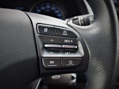 https://www.autoroyal.es/media/com_expautospro/images/big/turismos_todo_terrenos_y_furgonetas_hyundai_i30_61363fa83aba2.JPG