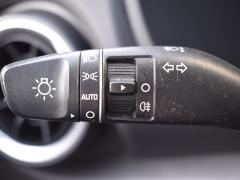 https://www.autoroyal.es/media/com_expautospro/images/big/turismos_todo_terrenos_y_furgonetas_hyundai_kona_6ac0ed1fc9a20.JPG