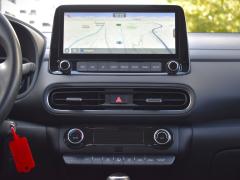 https://www.autoroyal.es/media/com_expautospro/images/big/turismos_todo_terrenos_y_furgonetas_hyundai_kona_6ac0ed301a89c.JPG