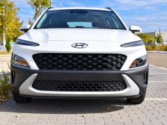 https://www.autoroyal.es/media/com_expautospro/images/big/turismos_todo_terrenos_y_furgonetas_hyundai_kona_6ac0ed34f15eb.JPG