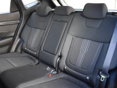 https://www.autoroyal.es/media/com_expautospro/images/big/turismos_todo_terrenos_y_furgonetas_hyundai_tucson_69dfbadce544e.JPG