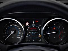 https://www.autoroyal.es/media/com_expautospro/images/big/turismos_todo_terrenos_y_furgonetas_jaguar_f_pace_5f7c49106ed37.JPG