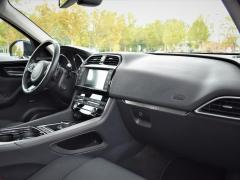 https://www.autoroyal.es/media/com_expautospro/images/big/turismos_todo_terrenos_y_furgonetas_jaguar_f_pace_5f7c492b7f7af.JPG