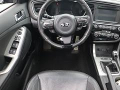 https://www.autoroyal.es/media/com_expautospro/images/big/turismos_todo_terrenos_y_furgonetas_kia_optima_60b6634cd049c.jpg