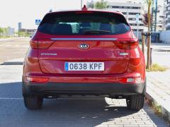 https://www.autoroyal.es/media/com_expautospro/images/big/turismos_todo_terrenos_y_furgonetas_kia_sportage_666ffe1f9a058.JPG
