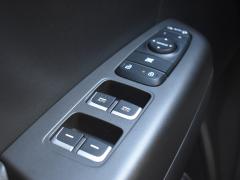 https://www.autoroyal.es/media/com_expautospro/images/big/turismos_todo_terrenos_y_furgonetas_kia_sportage_666ffe262c715.JPG