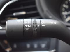https://www.autoroyal.es/media/com_expautospro/images/big/turismos_todo_terrenos_y_furgonetas_mazda_cx_30_6870f1e628f1e.JPG