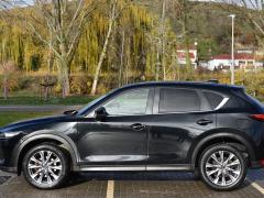 https://www.autoroyal.es/media/com_expautospro/images/big/turismos_todo_terrenos_y_furgonetas_mazda_cx_5_6399febf8378a.JPG