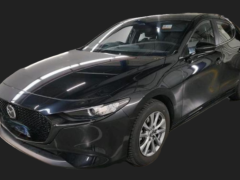 https://www.autoroyal.es/media/com_expautospro/images/big/turismos_todo_terrenos_y_furgonetas_mazda_mazda3_69774390cc081.png