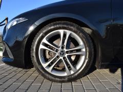 https://www.autoroyal.es/media/com_expautospro/images/big/turismos_todo_terrenos_y_furgonetas_mercedes_a180_678802006bbcb.JPG