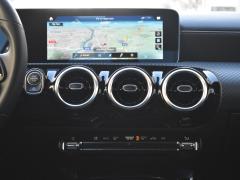 https://www.autoroyal.es/media/com_expautospro/images/big/turismos_todo_terrenos_y_furgonetas_mercedes_a180_6788020c6674d.JPG