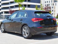 https://www.autoroyal.es/media/com_expautospro/images/big/turismos_todo_terrenos_y_furgonetas_mercedes_a_180d_686b8d959a89f.JPG