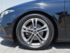 https://www.autoroyal.es/media/com_expautospro/images/big/turismos_todo_terrenos_y_furgonetas_mercedes_a_180d_686b8d96c01c8.JPG
