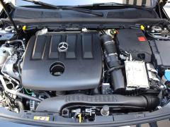 https://www.autoroyal.es/media/com_expautospro/images/big/turismos_todo_terrenos_y_furgonetas_mercedes_a_180d_686b8d9bdaaf9.JPG
