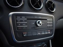 https://www.autoroyal.es/media/com_expautospro/images/big/turismos_todo_terrenos_y_furgonetas_mercedes_a_200_647b043f65997.JPG