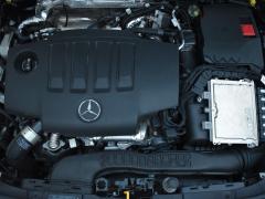 https://www.autoroyal.es/media/com_expautospro/images/big/turismos_todo_terrenos_y_furgonetas_mercedes_a_200_6602bde493bc9.JPG