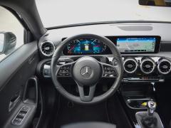 https://www.autoroyal.es/media/com_expautospro/images/big/turismos_todo_terrenos_y_furgonetas_mercedes_a_200_66a8be5a76a00.JPG
