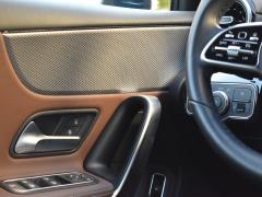 https://www.autoroyal.es/media/com_expautospro/images/big/turismos_todo_terrenos_y_furgonetas_mercedes_a_250_6ad35726804fe.JPG