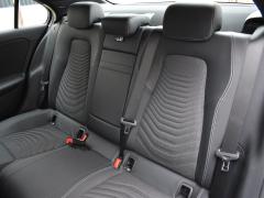 https://www.autoroyal.es/media/com_expautospro/images/big/turismos_todo_terrenos_y_furgonetas_mercedes_a_250e_67e5384a28f2d.JPG
