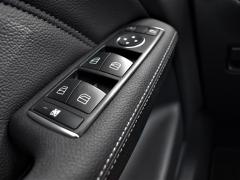 https://www.autoroyal.es/media/com_expautospro/images/big/turismos_todo_terrenos_y_furgonetas_mercedes_b200d_5eb057e5ddddd.JPG